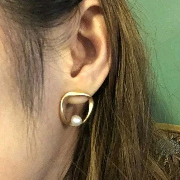 Gold hoop Pearl stud earrings abstract minimalist dainty cocktail party 💖2/$30 - Picture 4 of 11